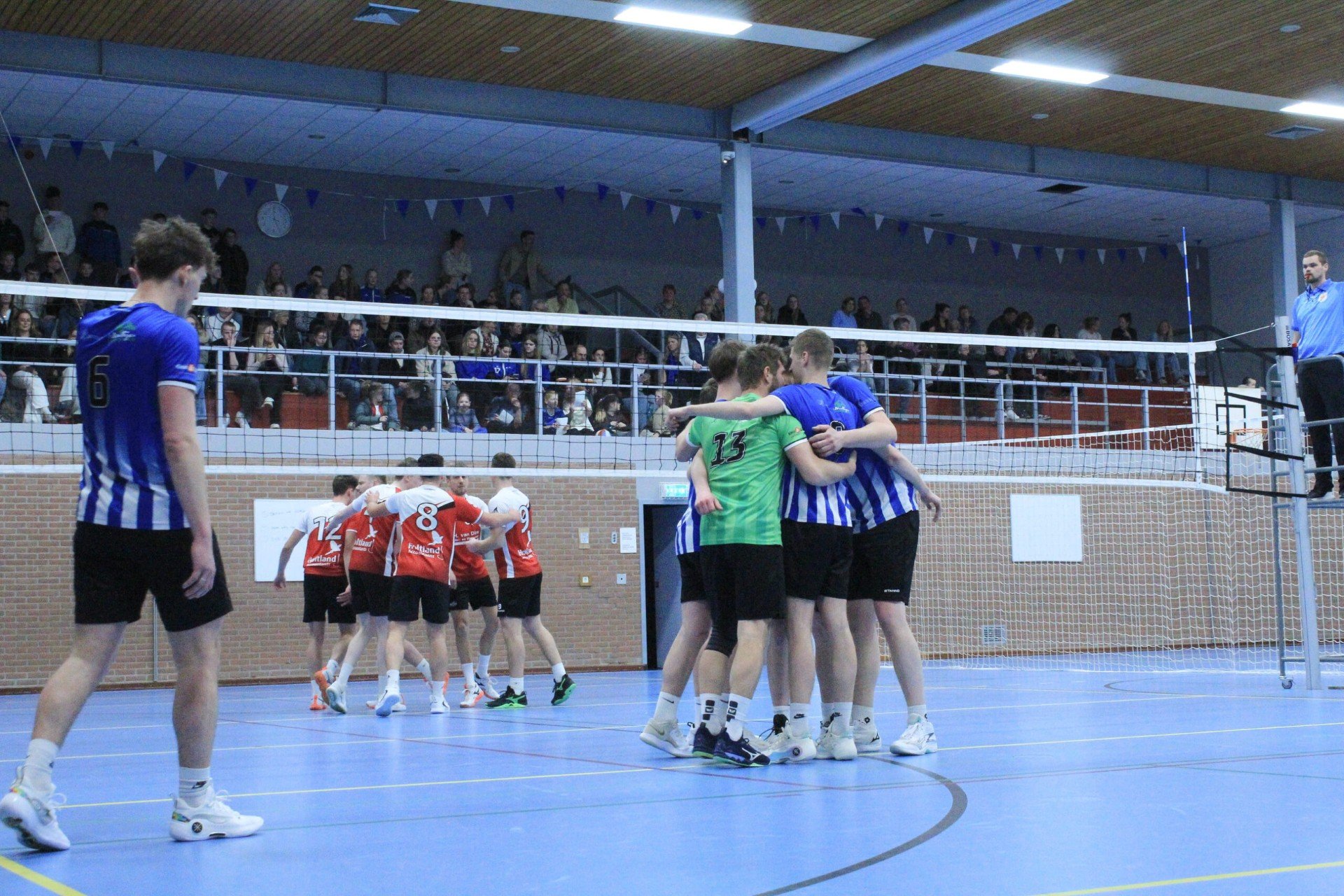 Foto: Blauw Wit mannen voor cruciale slotfase van het seizoen