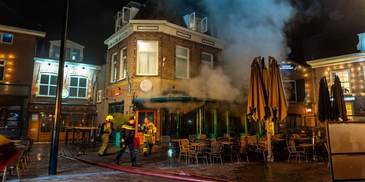 Foto: Brand bij restaurant leidt tot ontruiming Hotel Marktzicht in Harderwijk