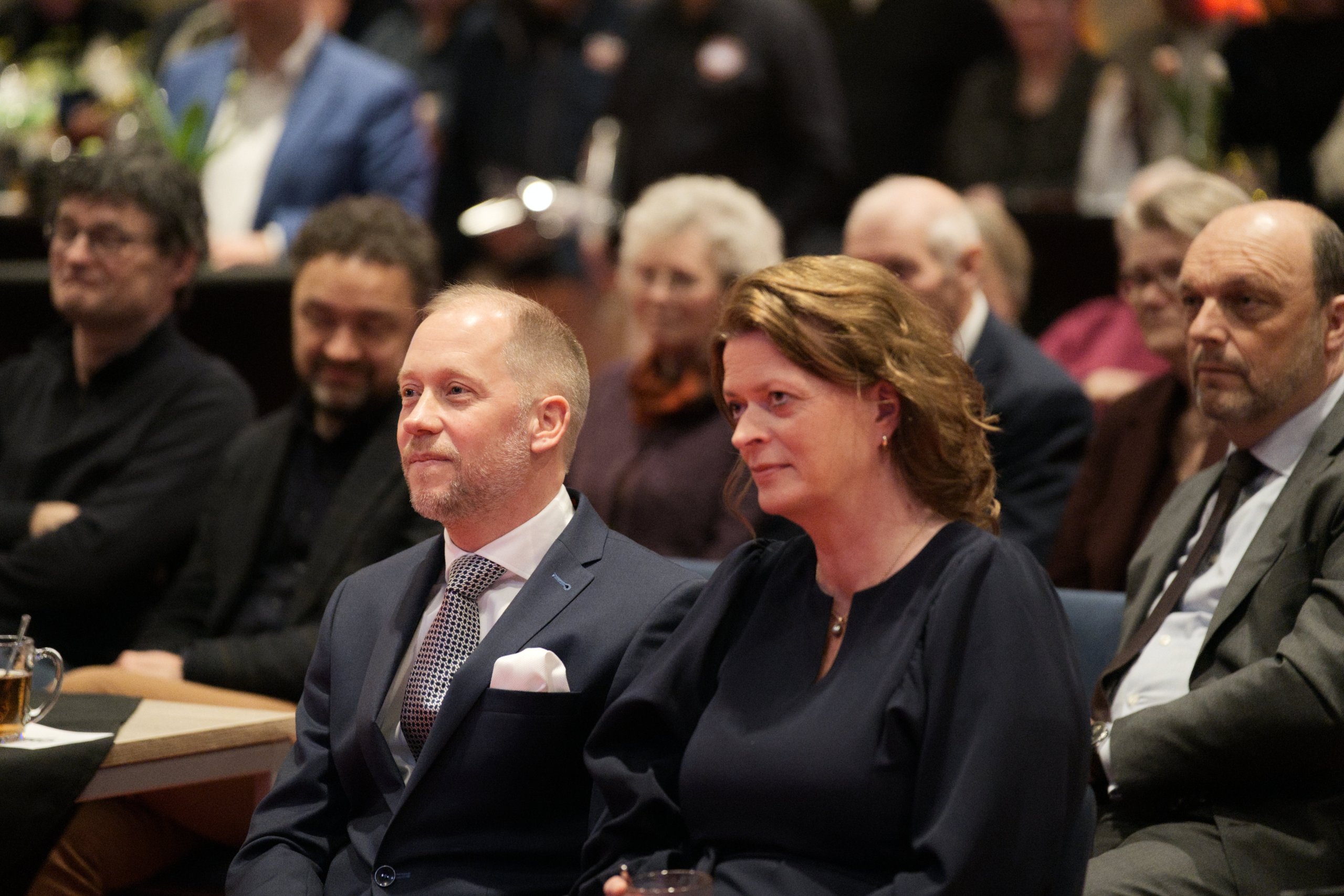 Foto: Warm en waardig afscheid voor burgemeester Jan Nathan Rozendaal