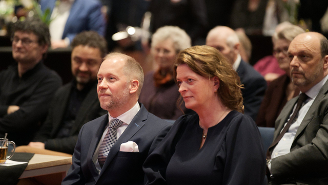 Foto: Warm en waardig afscheid voor burgemeester Jan Nathan Rozendaal