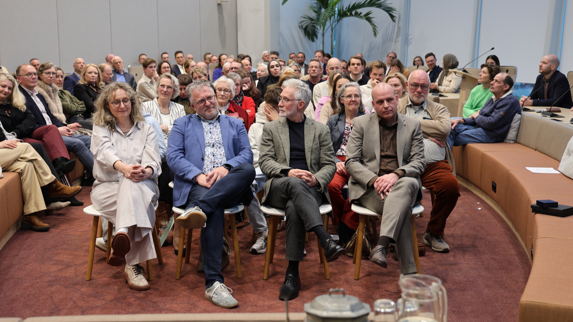 Foto: Koninklijke onderscheidingen bij afscheid Nijkerkse raadsleden