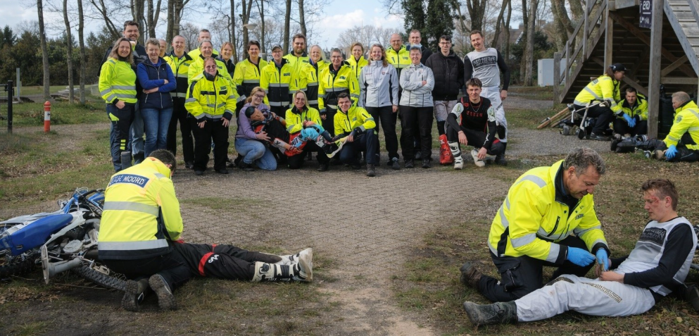 Foto: Medical Cross Team traint in Oldebroek