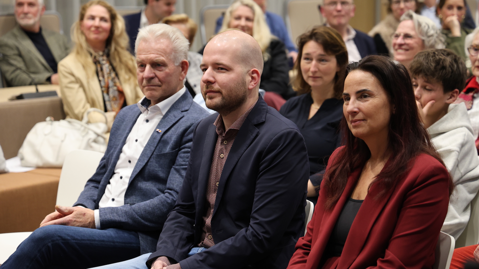 Foto: Koninklijke onderscheidingen bij afscheid Nijkerkse raadsleden