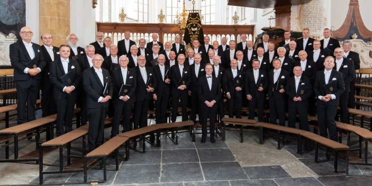 Foto: Oranjeconcert Elburgs Mannenkoor en His Reflection