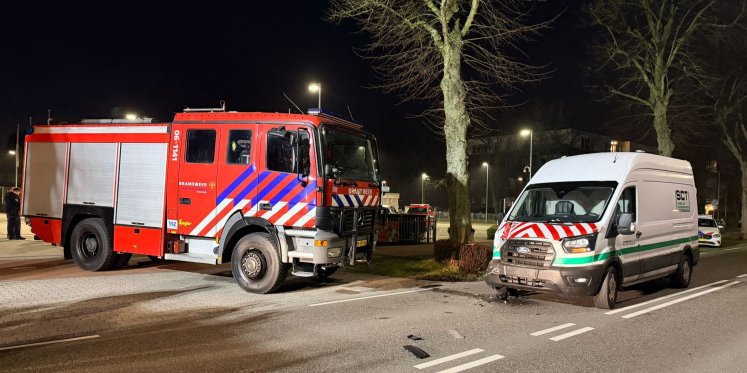 Foto: Twee keer brand bij bedrijfspand in één nacht, jerrycan gevonden