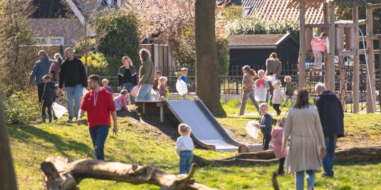 Foto: Zonovergoten De Heughte decor Paaseieren zoeken