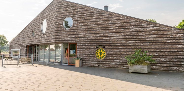 Foto: Gesprek met Sandra Ruitenberg over de Fair voor KiKa op de Looschool