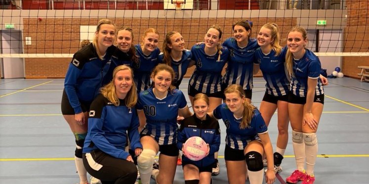Foto: Blauw Wit D1 staat voor kampioenswedstrijd tegen WSV