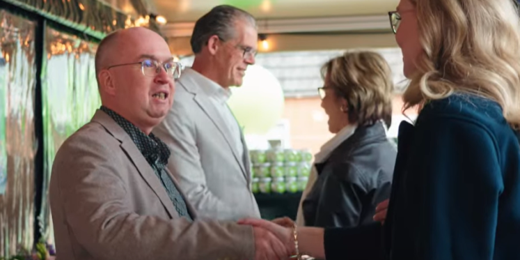 Foto: Van Klompenburg viert jubileum: groei met oog voor persoonlijk contact