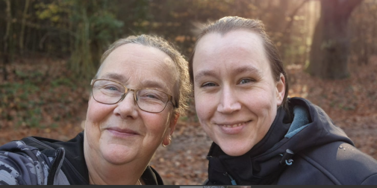 Foto: Gesprek met Jannette van Ommen. Op 25 mei beklimt zij de Mont Ventoux voor strijd tegen MS