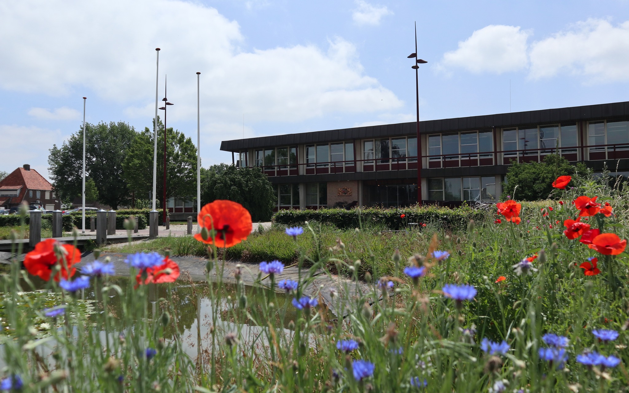 Foto: Informateur in Elburg ziet voldoende vertrouwen tussen SGP, LEV en AB om samen te werken
