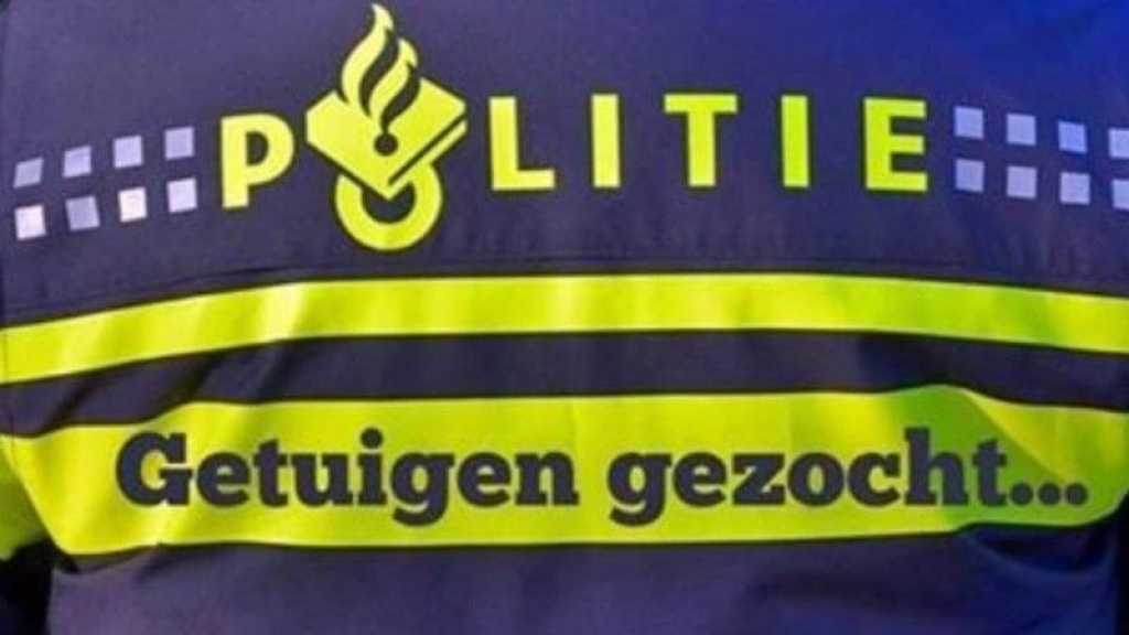 Foto: Scooterrijder grist tas uit fietskrat van minderjarige in Nunspeet