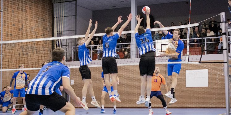 Foto: Blauw Wit 1 speelt zaterdag voor handhaving in 1e divisie