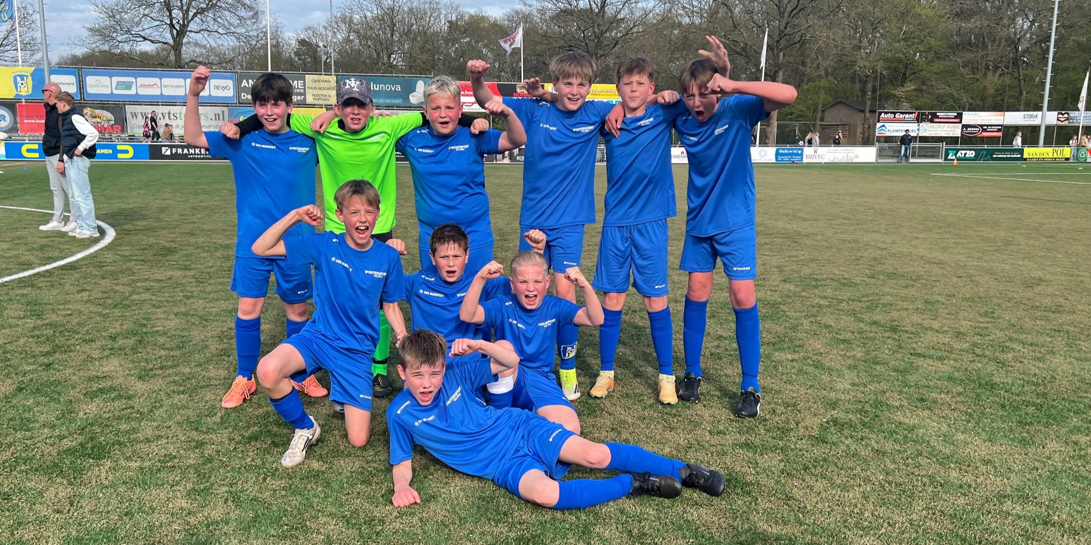 Foto: 49ste editie schoolvoetbaltoernooi opnieuw sportief succes