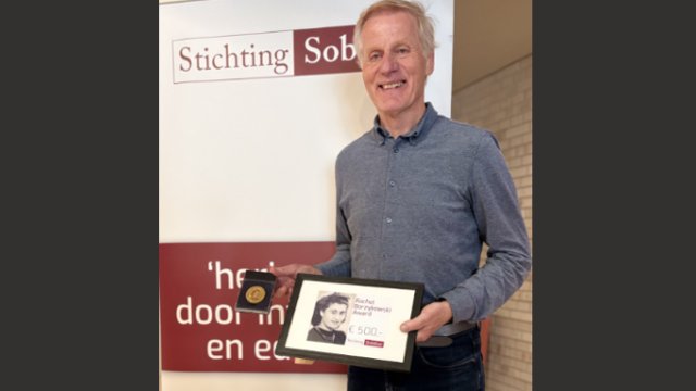 Foto: Rachel Borzykowski Award voor Willem van Norel