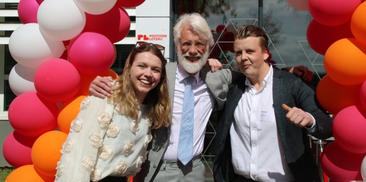 Foto: Mark (25) uit Nunspeet lag 3 maanden in coma, nu herstelt hij in het Erik Scherder Huis