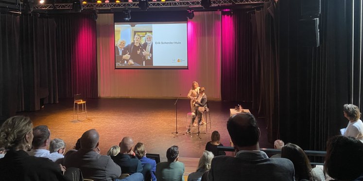 Foto: Mark (25) uit Nunspeet lag 3 maanden in coma, nu herstelt hij in het Erik Scherder Huis