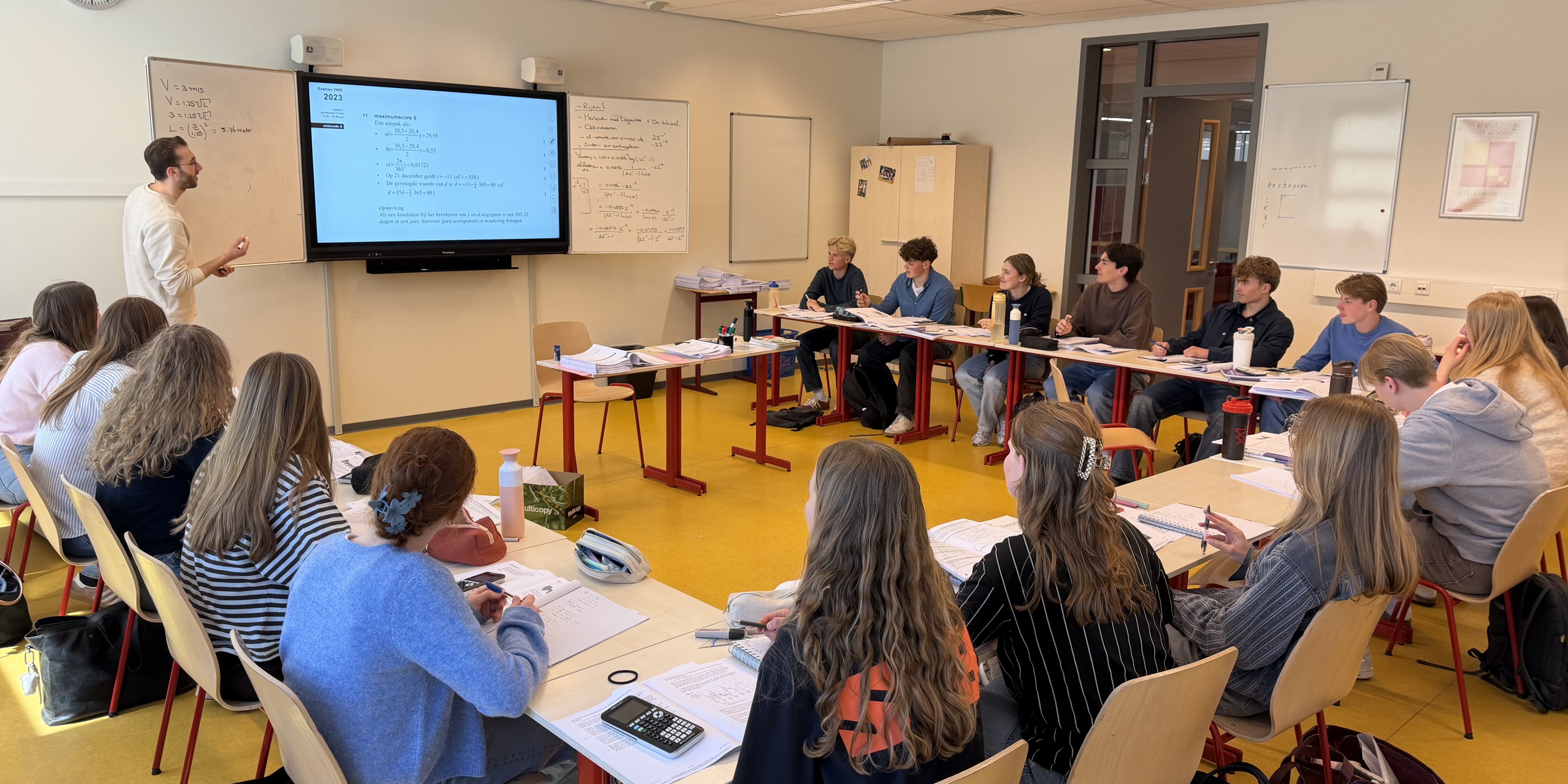 Foto: Op deze middelbare school blijven de examentrainingen gratis: 'scheelt ouders honderden euro's'