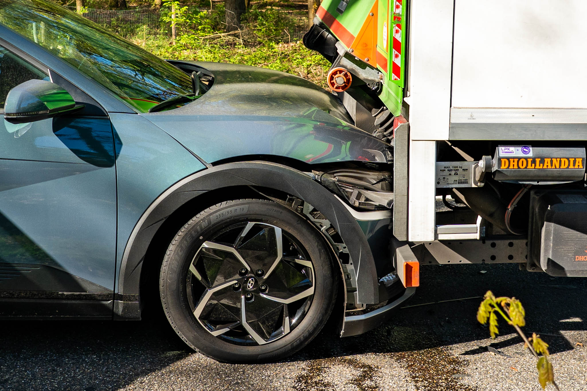 Foto: Kopstaartbotsing leidt tot schade en vertraging