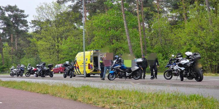 Foto: Motorrijder gewond op Rondweg Oost Nunspeet