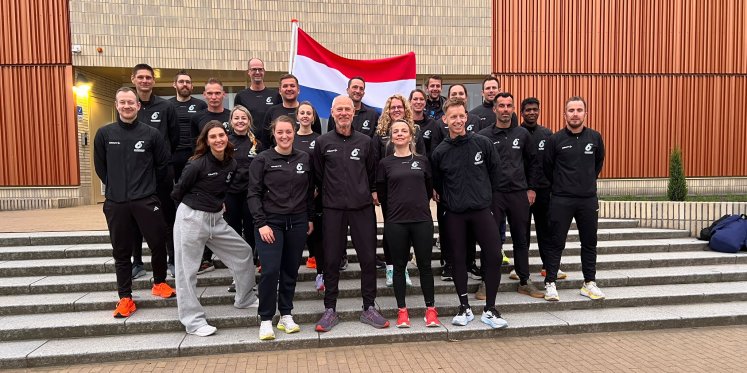 Foto: LIVEBLOG - 6° Running loopt Nationale Bevrijdingsvuurestafette naar Nunspeet