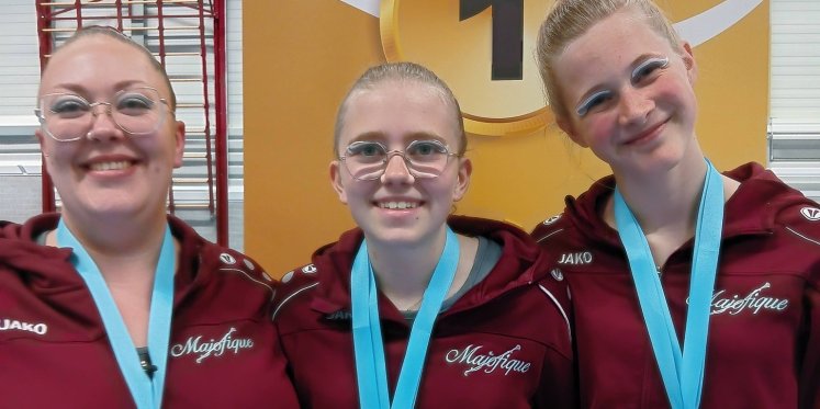 Foto: Geweldige resultaten voor de Twirlsters van Majofique Wezep