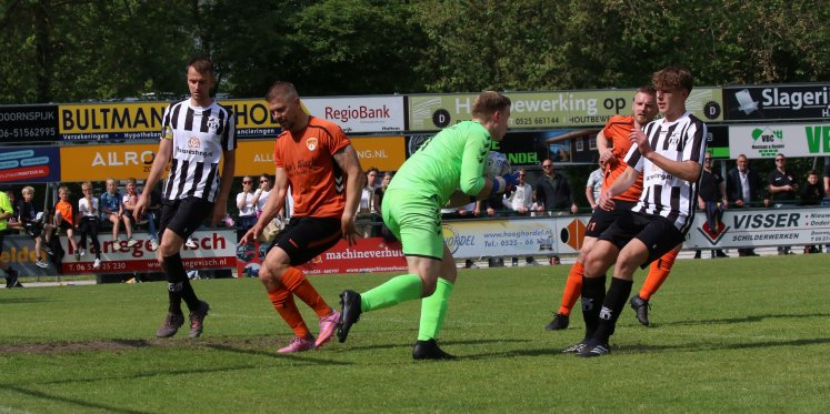 Foto: Teleurstelling bij DSV’61: Na gelijkspel geen koploper meer