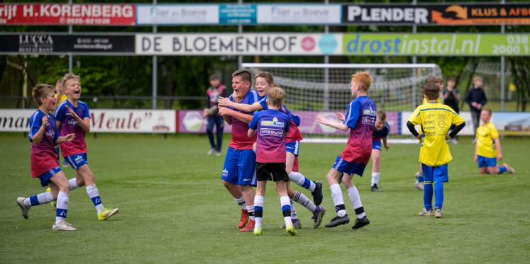 Foto: Trendhout Schoolvoetbaltoernooi opnieuw groot succes