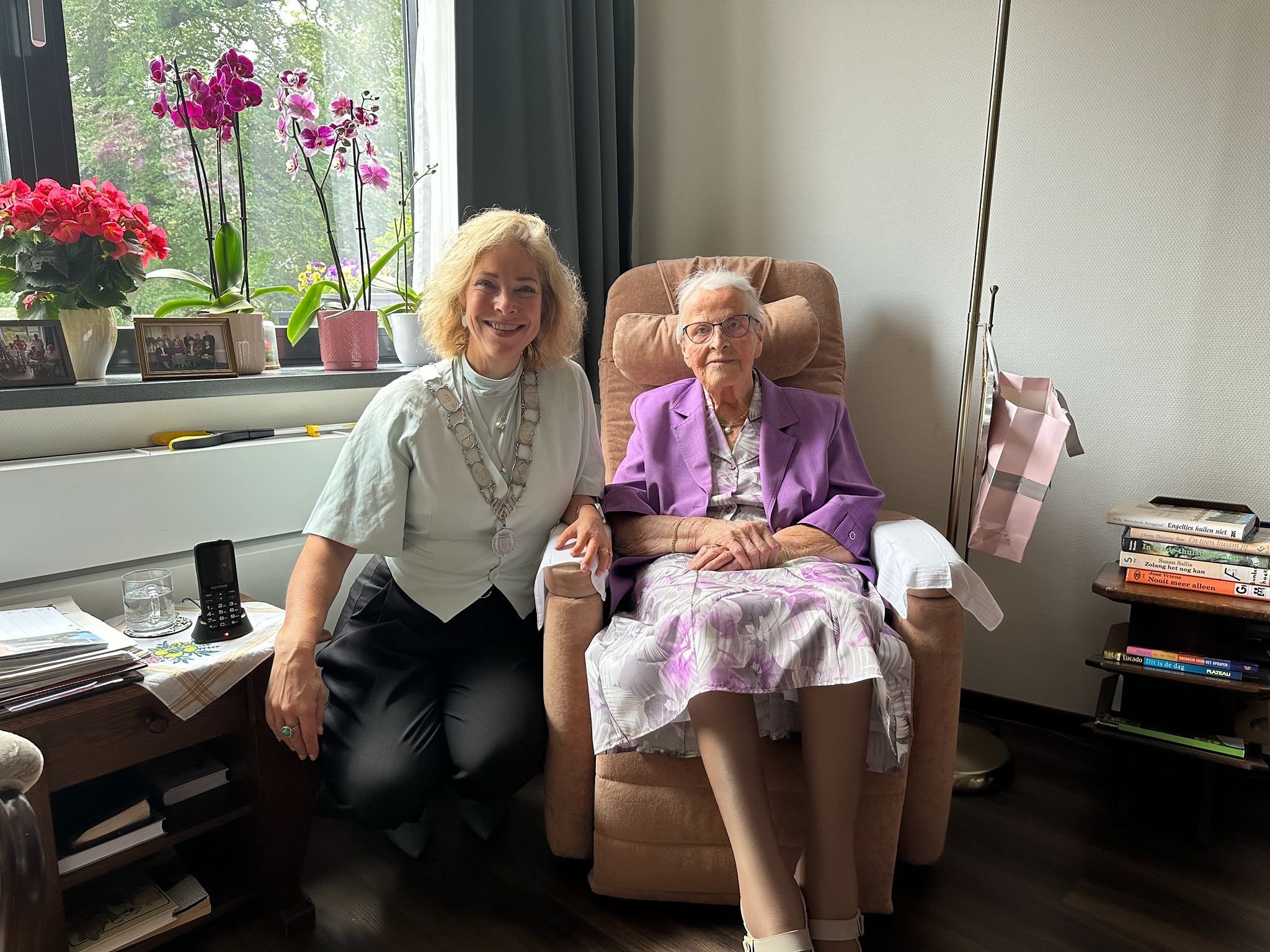 Foto: Mevrouw Boerman is 101 geworden: 'Als het hoofd maar goed blijft'