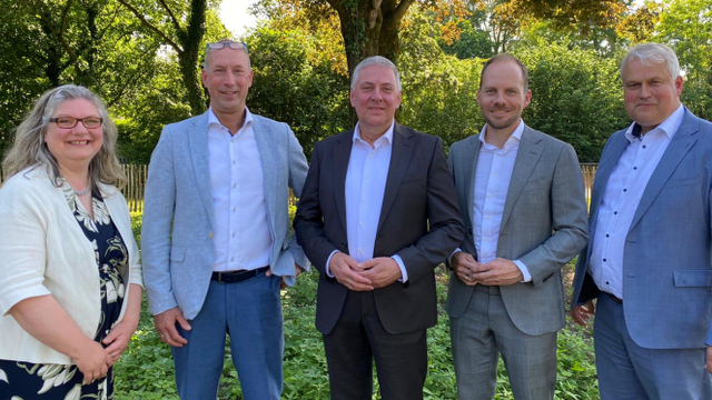 Foto: Nieuwe coalitie Barneveld verdeelt portefeuilles: hier zijn de wethouders verantwoordelijk voor