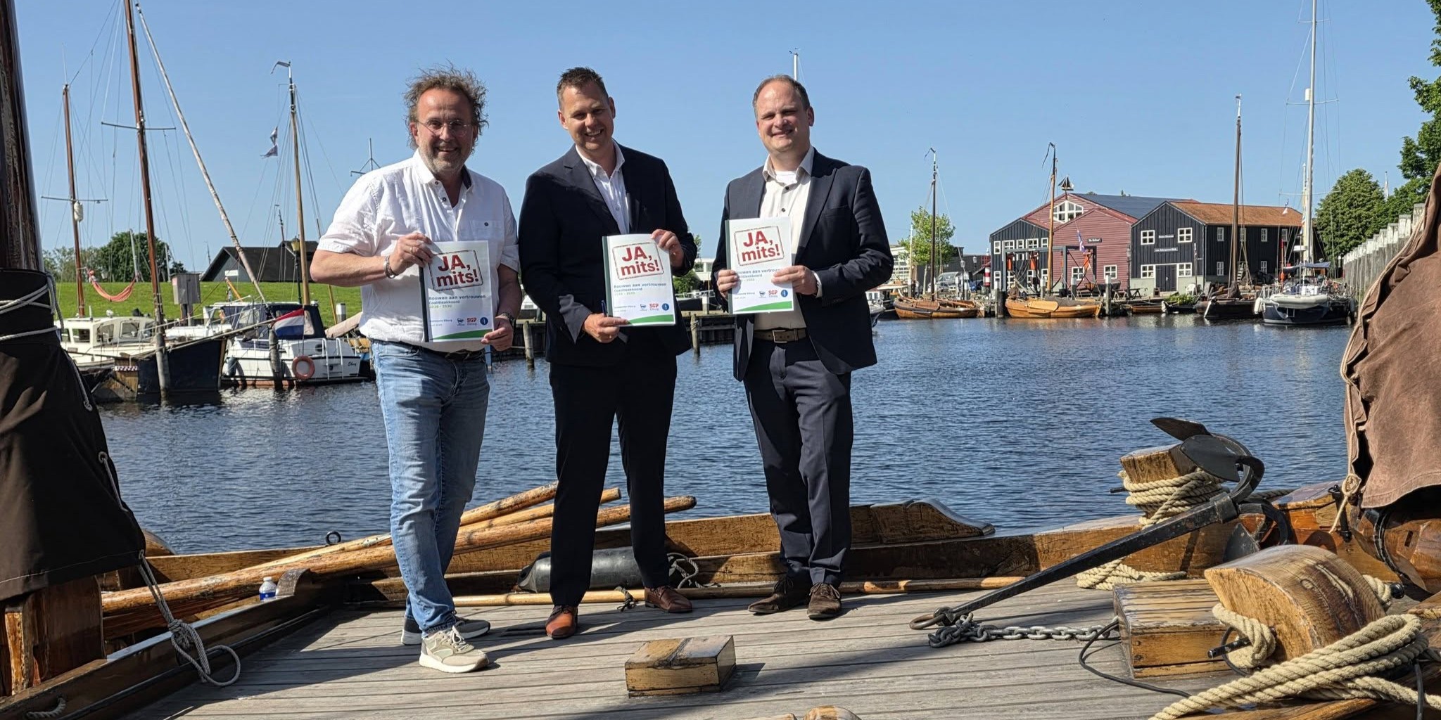 Foto: 1.800 woningen, lage lasten en geen groot azc: dit wil de nieuwe coalitie van Elburg