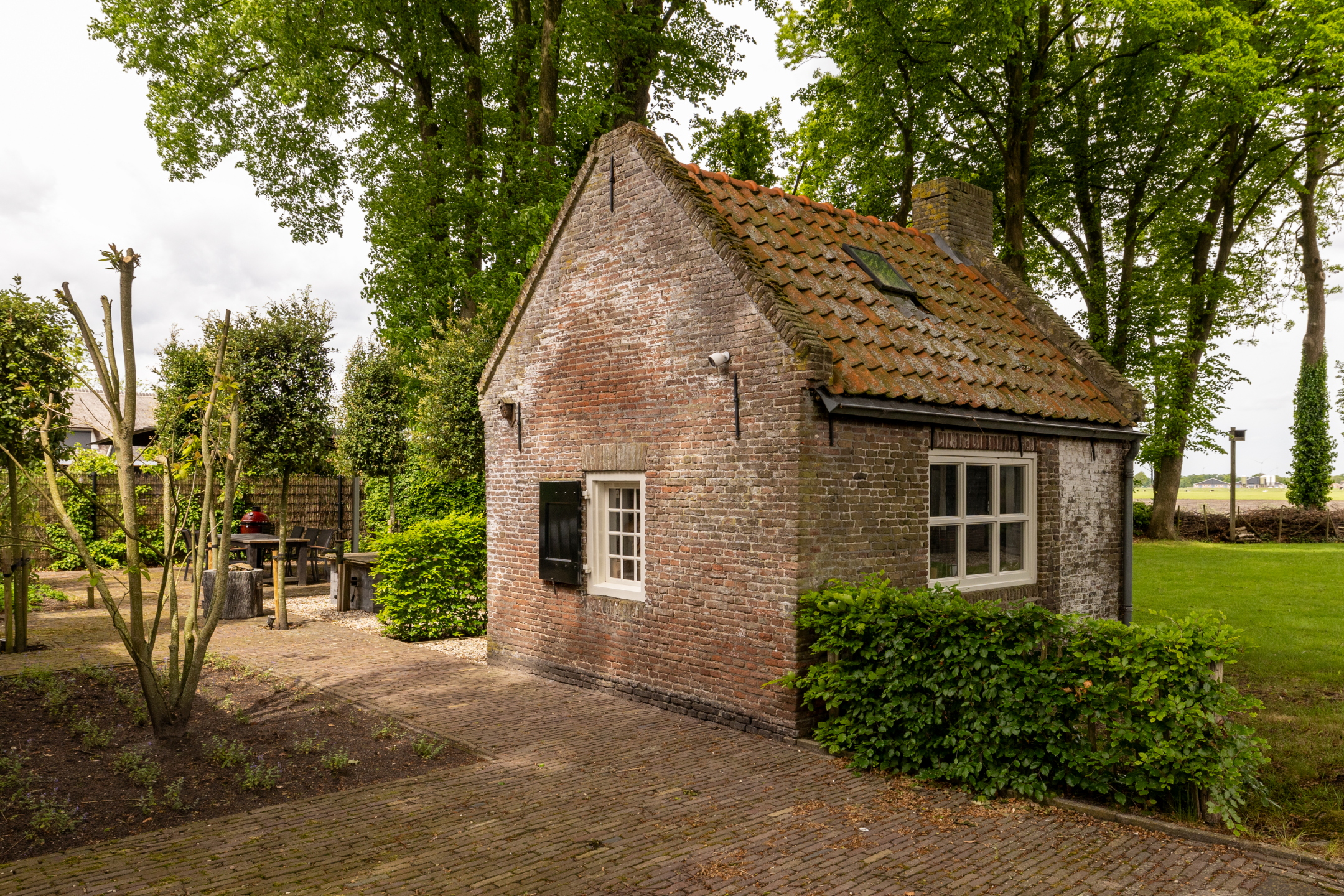 Foto: Wat betaal je voor het oudste huis van Nunspeet? Ooit vier hoenders, een stuiver en vier guldens, nu...