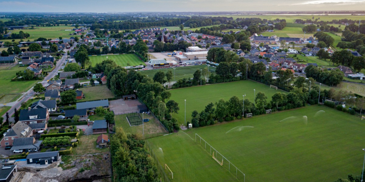 Foto: Recordopkomst tijdens zonovergoten VSCO’61 fietspuzzeltocht