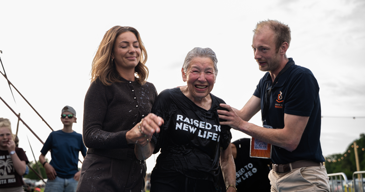 Genezingsverhalen trekken volle tent tijdens dit gratis festival in Hulshorst