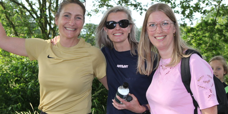Foto: Foto's Avondvierdaagse Wezep dag 1