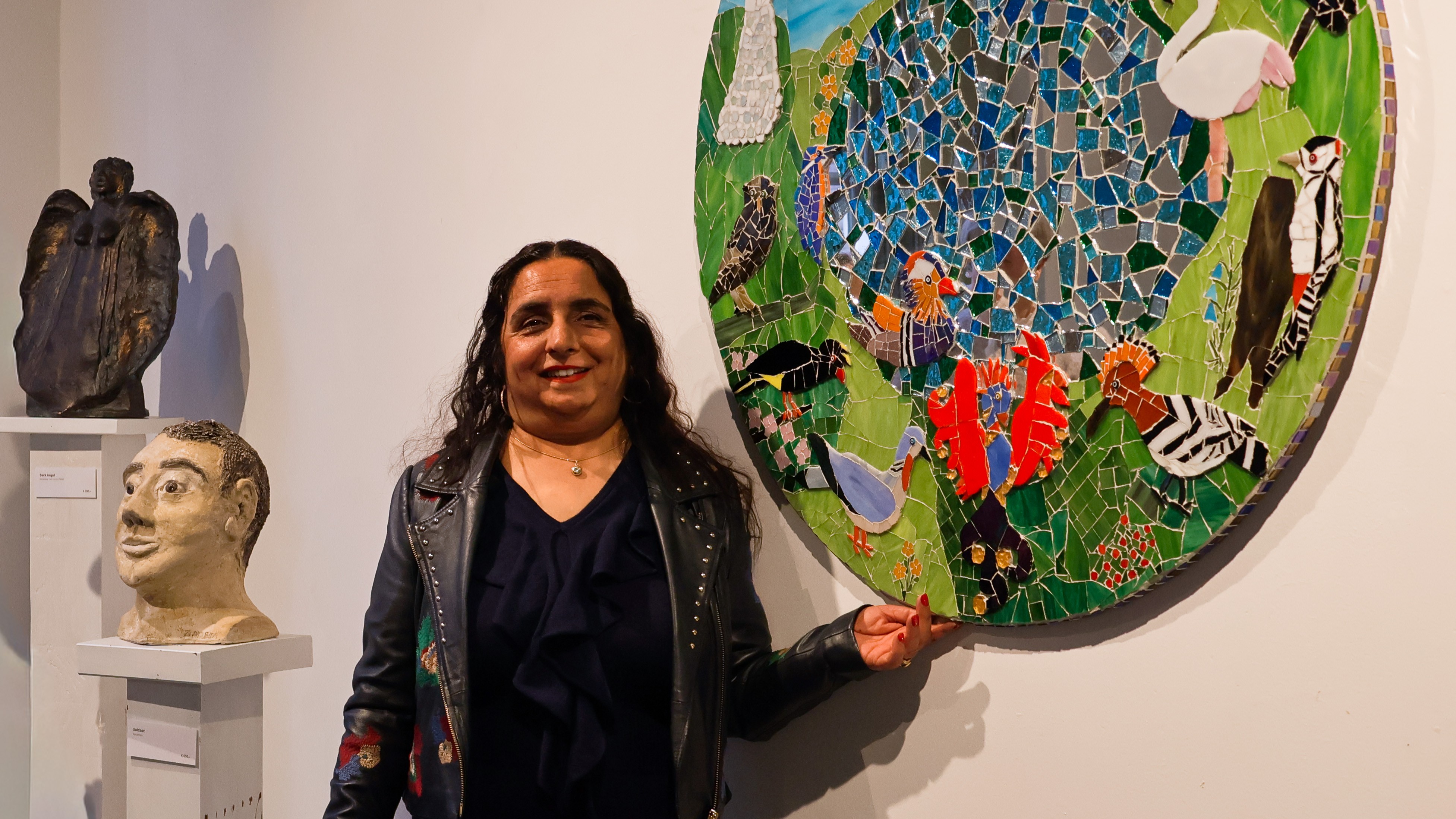 Foto: Kunstenares Zaqeea Hussain zet alle zintuigen centraal in nieuwe expositie Stadsmuseum Harderwijk