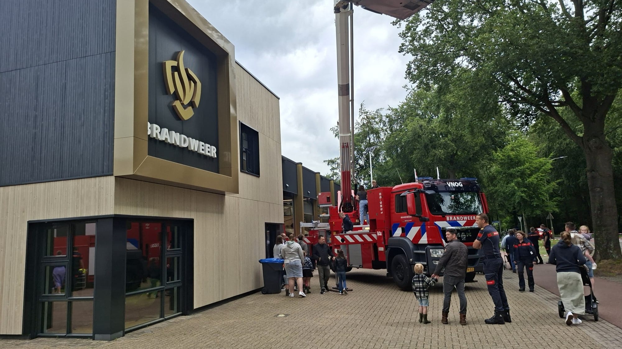 Brandweer Nunspeet houdt open dag met verschillende demonstraties