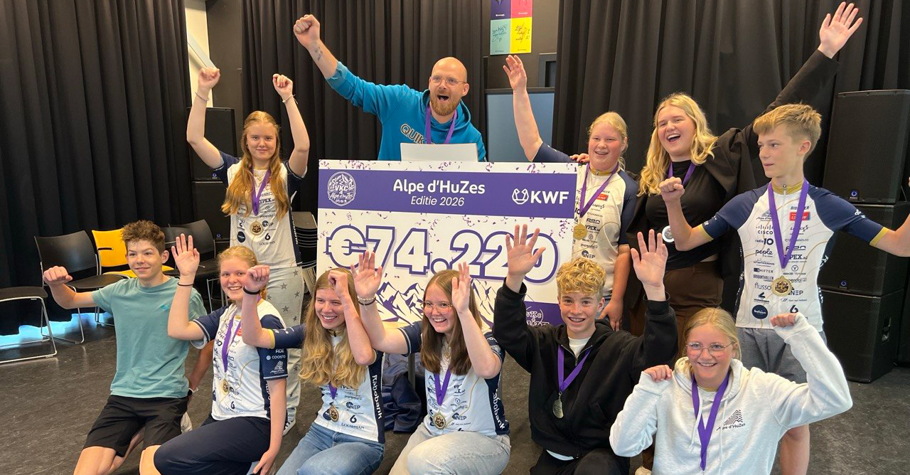 Foto: Met pijn, spierballen en doorzettingsvermogen naar de top: deze leerlingen halen fantastisch bedrag op