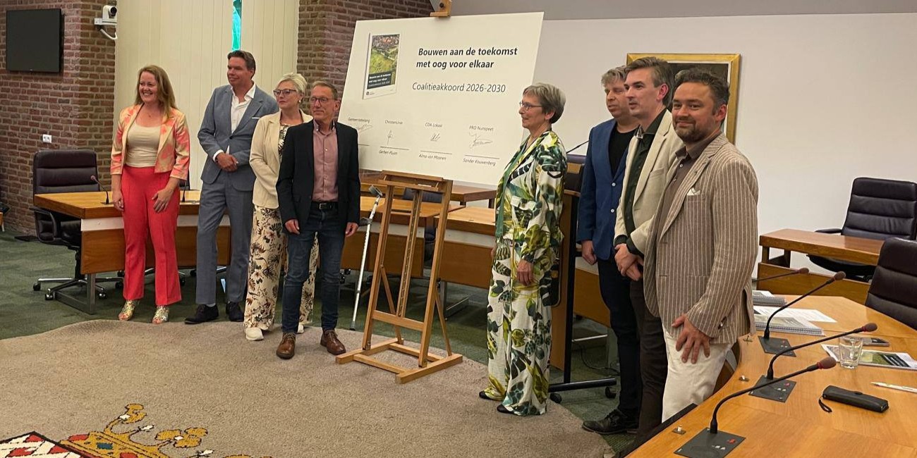 Foto: Nieuwe coalitie te gast bij politiekprogramma Klein Binnenhof
