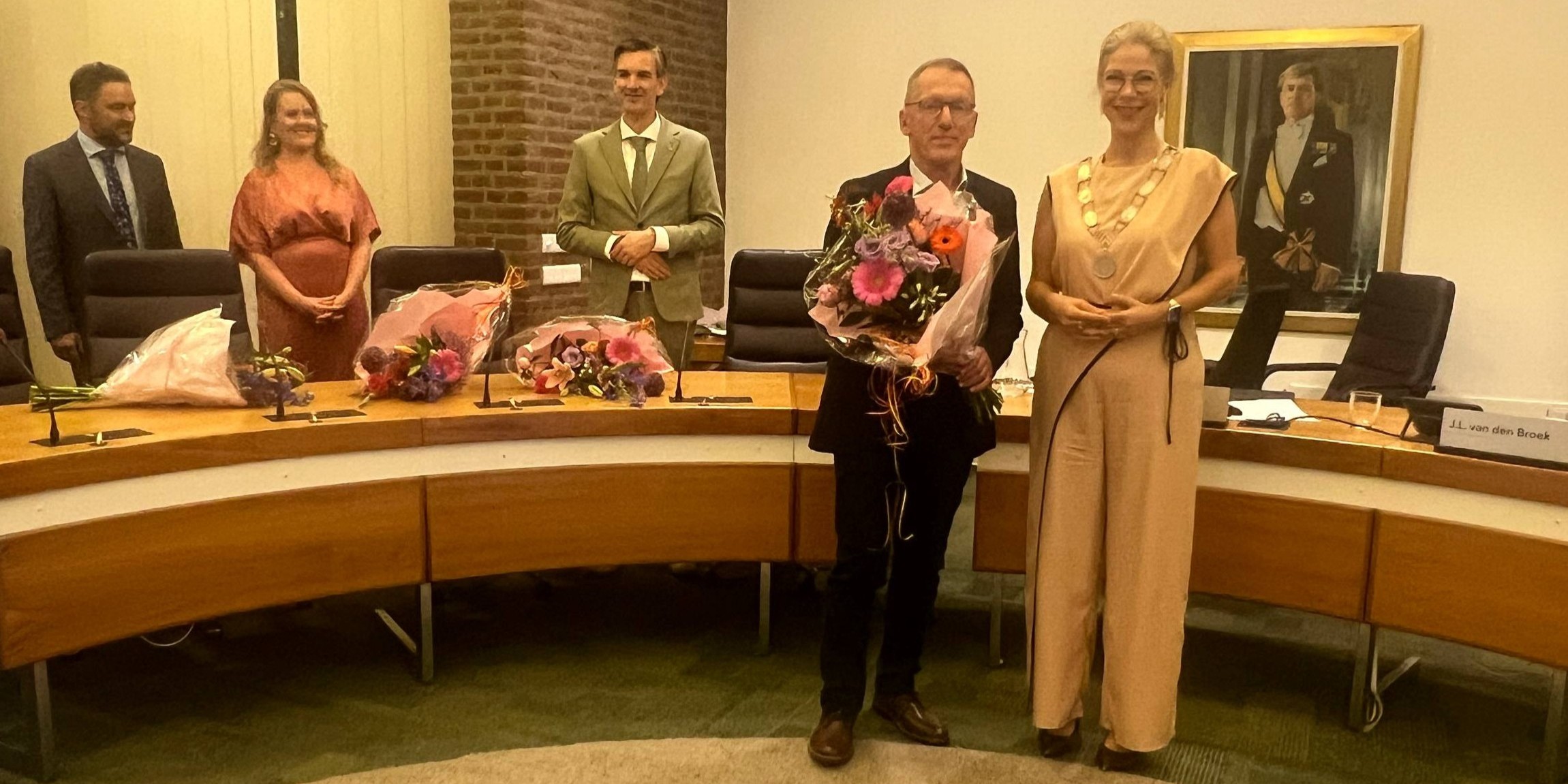 Foto: Nieuwe wethouders gemeente Nunspeet benoemd en beëdigd