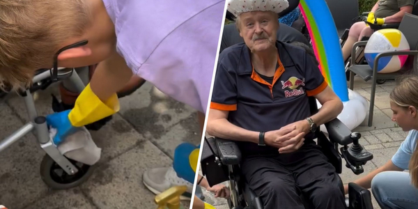 Foto: Geen auto's, maar rollators en rolstoelen door de wasstraat