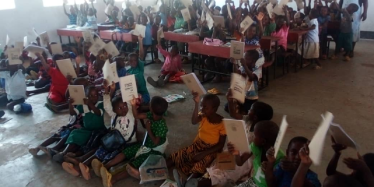 Foto: Vierdaagsewandelaars zetten zich in voor kinderen in Malawi