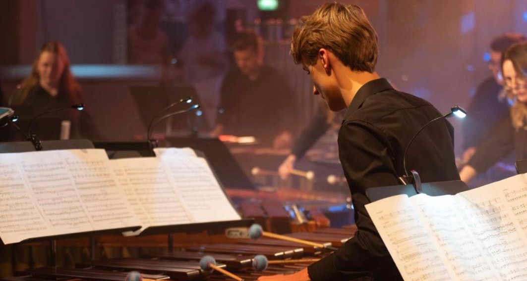 Foto: Stijn (18) levert met Elspeets slagwerkensemble topprestatie op het WK