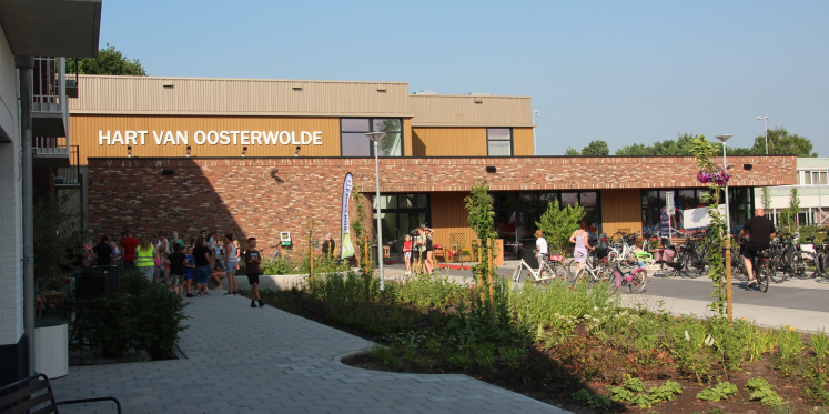 Foto: Openluchtdienst bij Hart van Oosterwolde