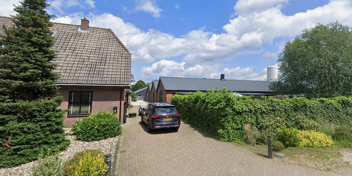 Foto: Veehouderij in Elspeet maakt plaats voor woningen
