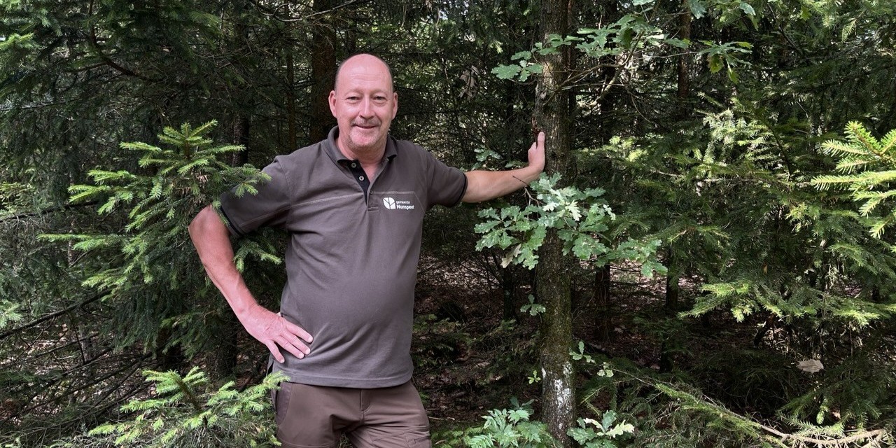 Foto: Duik in de natuur met boswachter Hans op Internationale Boswachterdag