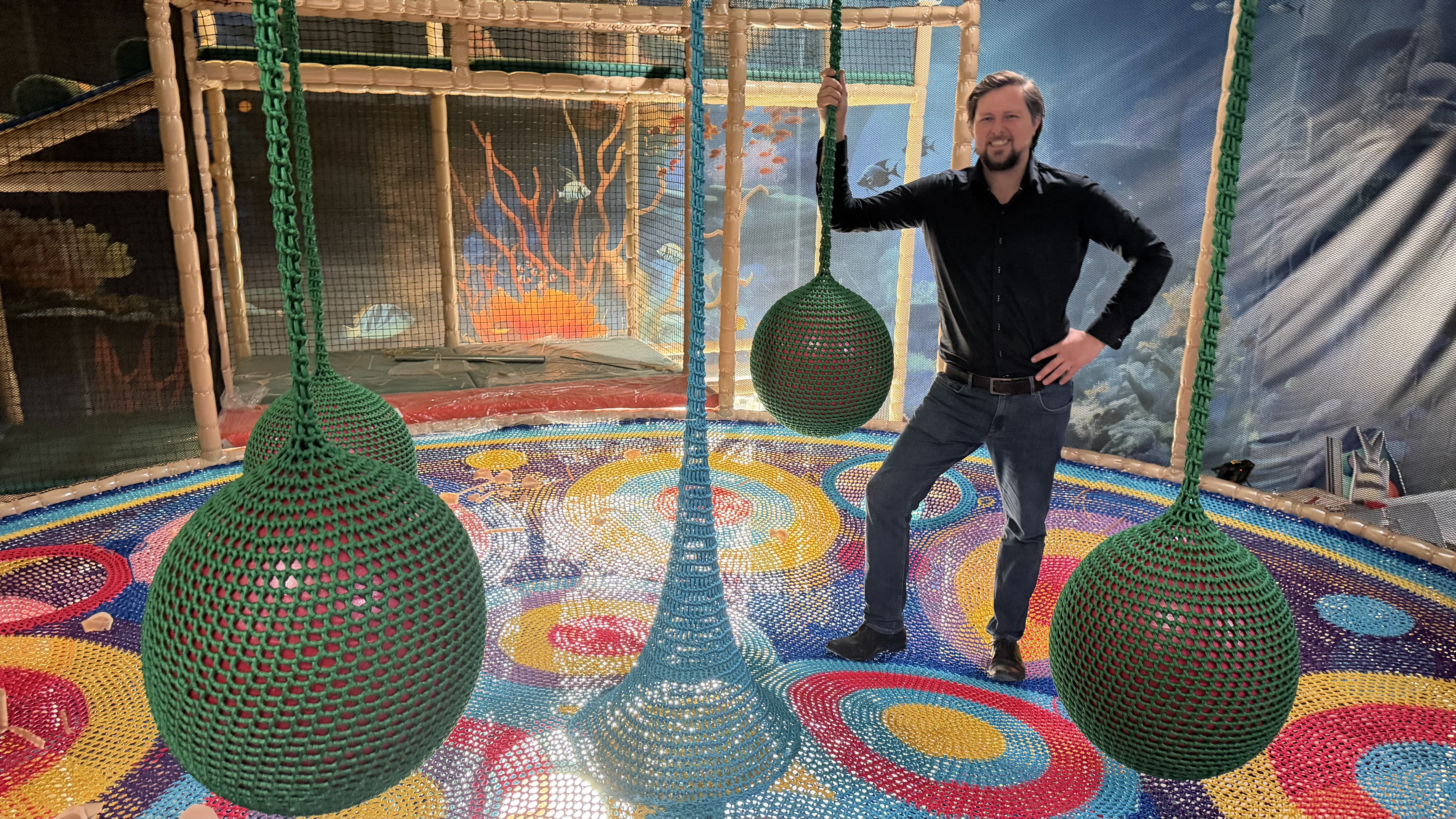 Foto: Atlantis verrijst in Harderwijk: nieuwe onderwaterwereld moet seizoen Dolfinarium verlengen