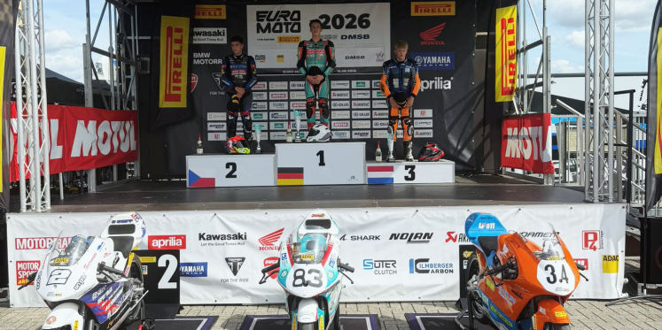Foto: Levi Flier pakt derde plaats tijdens de ADAC Junior-race in Assen