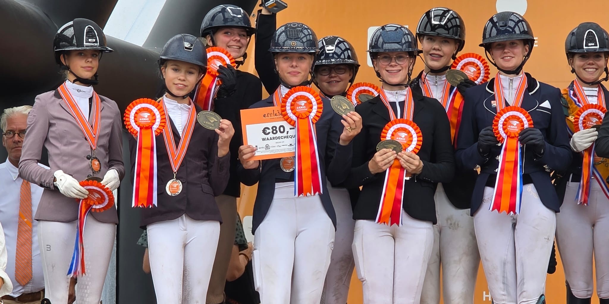 Foto: Nunspeetse ponyclub grijpt zilver op NK