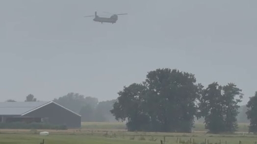 Foto: Militaire helikopters zorgen voor veel geluid boven Voorthuizen